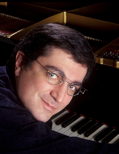 Sergei Babayon, piano
