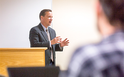Adjunct Professor Scott Beckstead has been teaching a class on wildlife law and the Endangered Species Act at Willamette’s College of Law since 2010. 