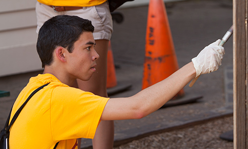 Community service is embraced by incoming Willamette students. 